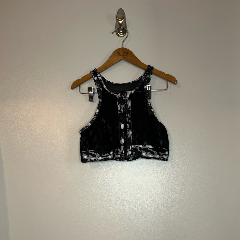Front Zip Sports Bra